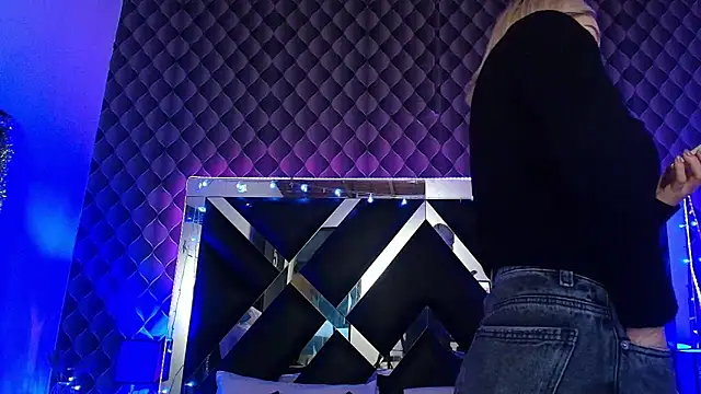 victoriaa_lee_ webcam