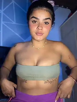 Kaily_Sweet16 webcam