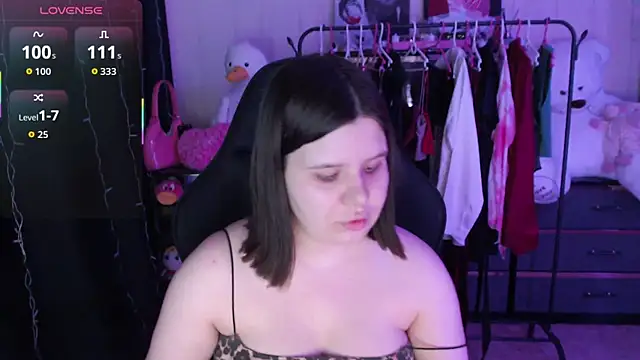 AmyVibess webcam