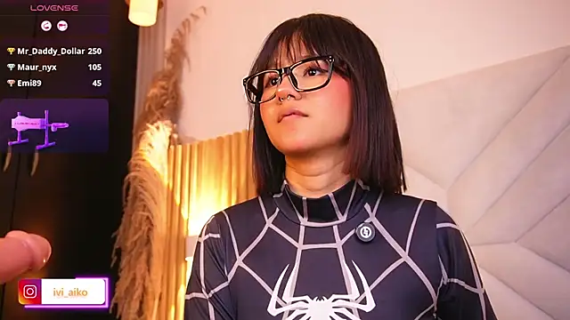 Ivi_Aiko webcam