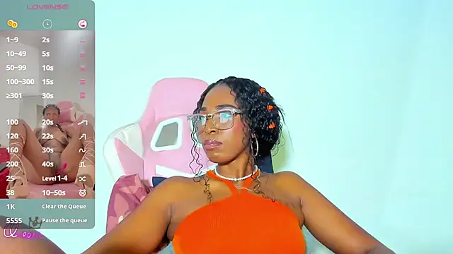 myblackdoope webcam
