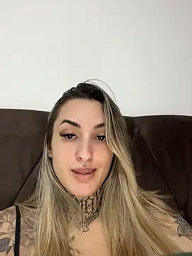 hotskinny1 webcam