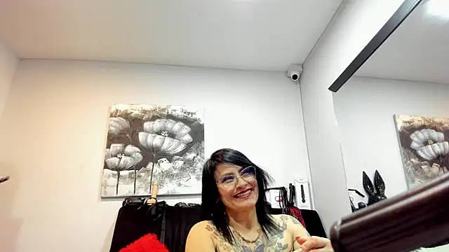 DonnaJoness webcam