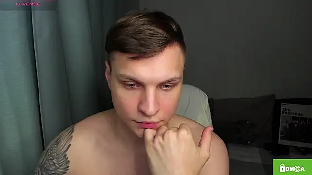 handsome_guy01 webcam