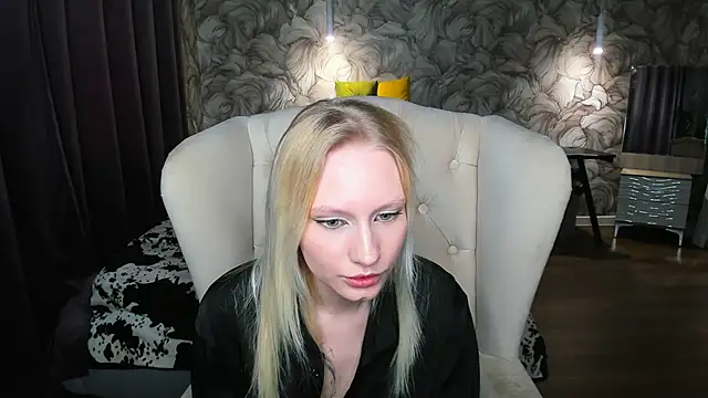 Elizabeth_Adams webcam