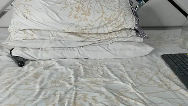 maybelline69 webcam