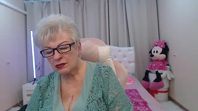 KayleSmoll webcam
