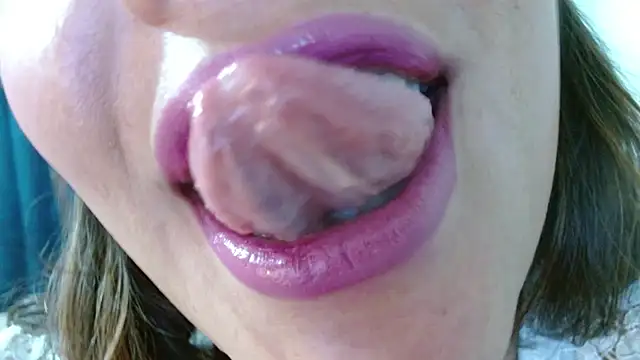 miss_evoleth2 webcam