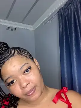 miss_randomly webcam