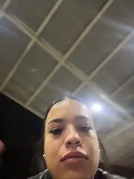juanitamore01 (F young) - Big squirt in the public 😈😈💦💦🌊🌊