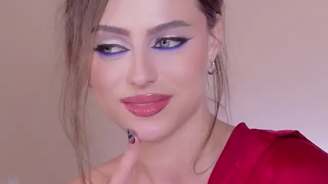 Sienna_Voss webcam