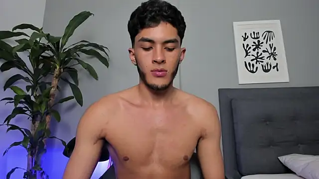 tylerffoxx (M twink) - full naked