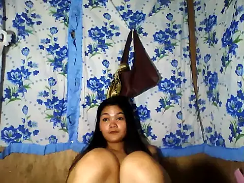 PinaySkinnyJust18 webcam