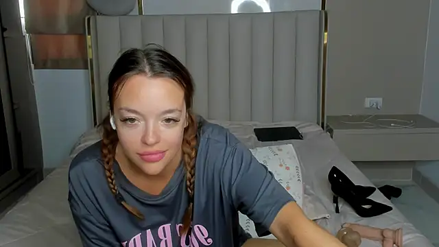stellaa_quenn webcam