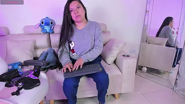 afrodita_rouss1 webcam