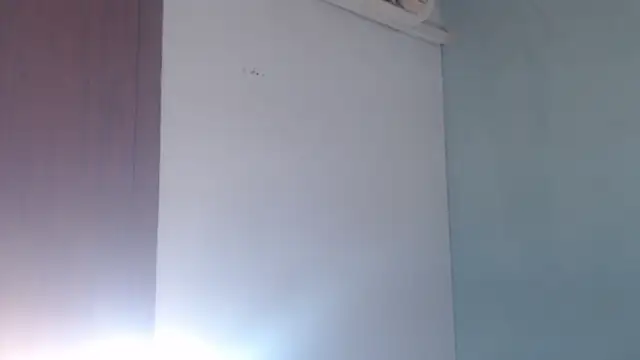 miaisabella_47 webcam