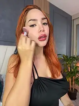 Webcam Model (Ambar_Mancinii) is live