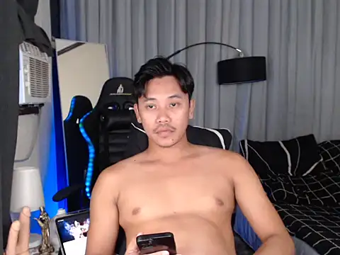 alexsuckable01 webcam