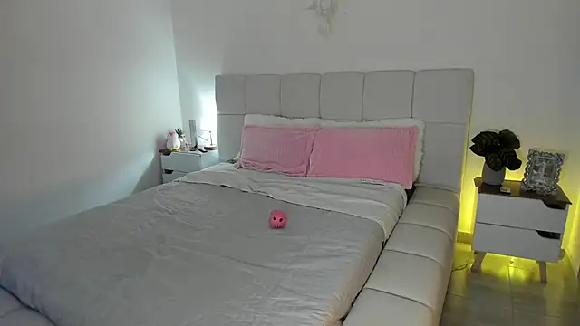 Ori_valentina webcam