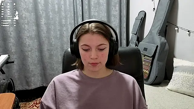 CutieAnny webcam