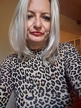 LadyTouch webcam