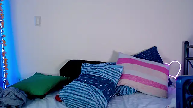 Annie_p webcam