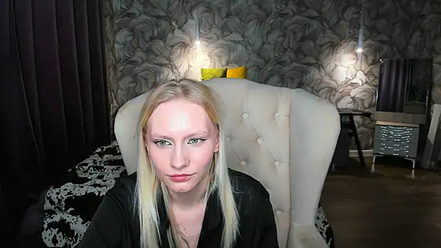 Elizabeth_Adams webcam