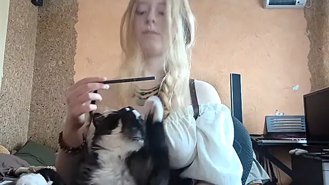 KateVibe_01 webcam