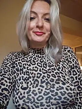 LadyTouch webcam
