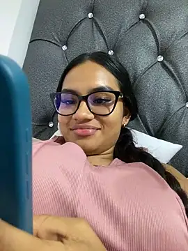 Riana_Kean webcam