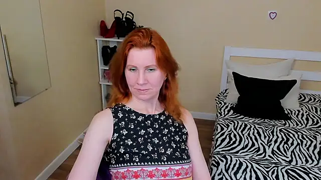 FoxySophia webcam