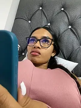 Riana_Kean webcam