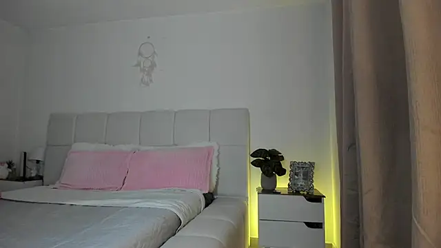 Ori_valentina webcam