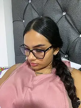 Riana_Kean webcam