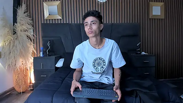 Andrewandlizzy webcam