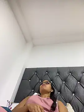 Riana_Kean webcam