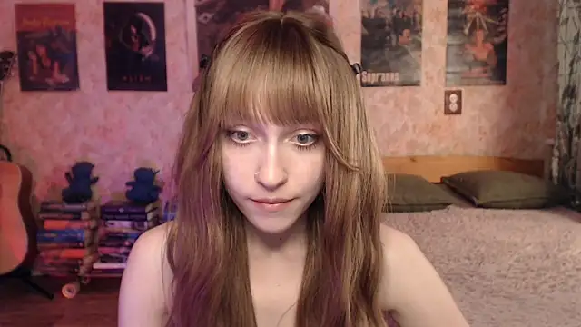 Friendly_Ellie webcam