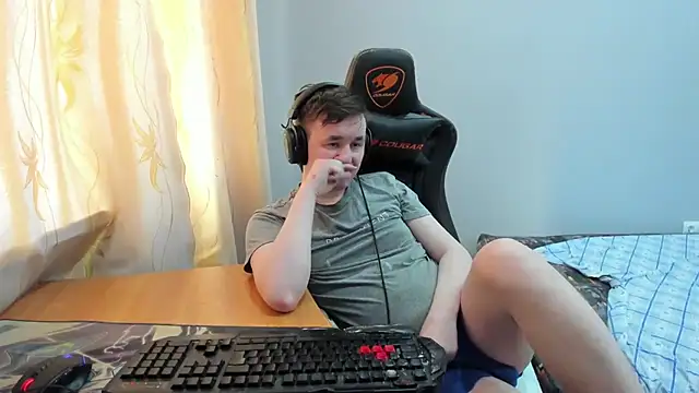 iliaskrislove webcam
