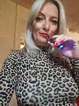 LadyTouch webcam