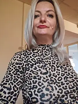 LadyTouch Stripchat cam model