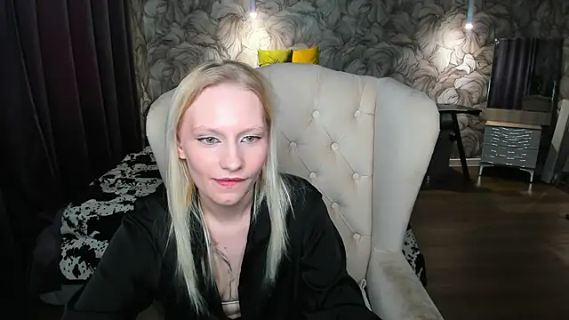 Elizabeth_Adams webcam