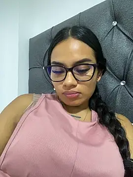 Riana_Kean webcam