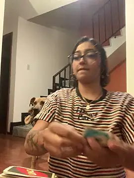 LilithMonette webcam
