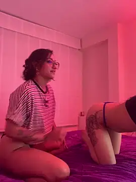 LilithMonette webcam