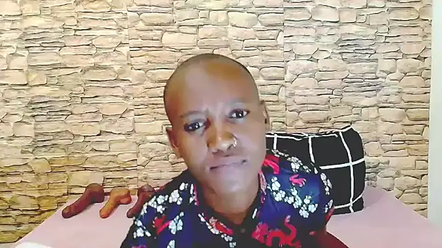 EbonyOlive69