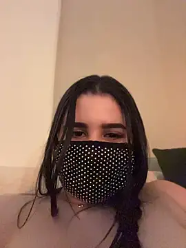 Webcam Model (GLAMOURk)  is live.Free join now!