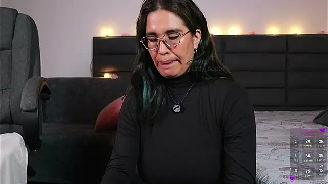 kathieandpovcock1 webcam