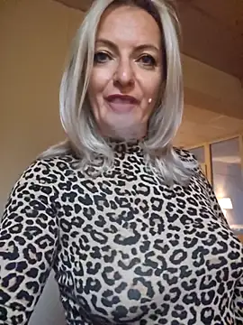 LadyTouch webcam
