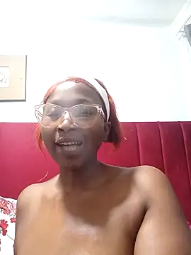 HipsDontLieX95 webcam