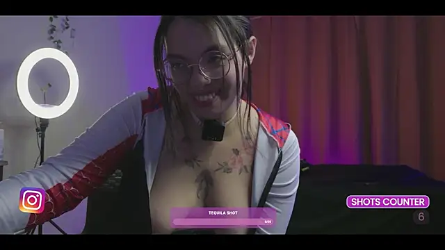 ishtar_bloom webcam